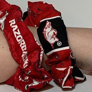 Razorback Scrunchies